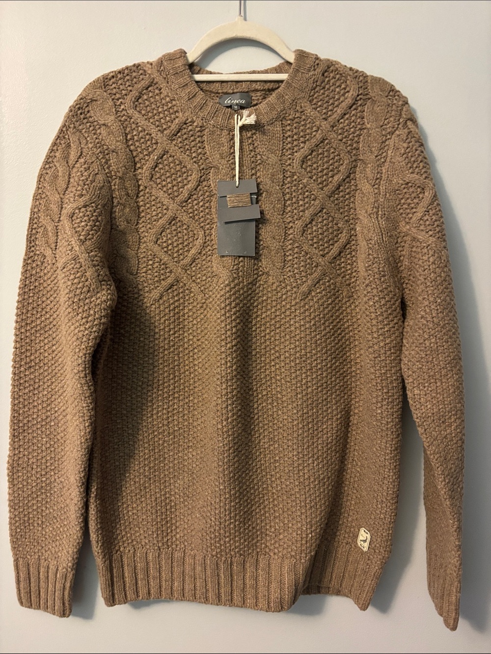 Men's Crewneck Cable & Seed Stitch Sweater in Brown